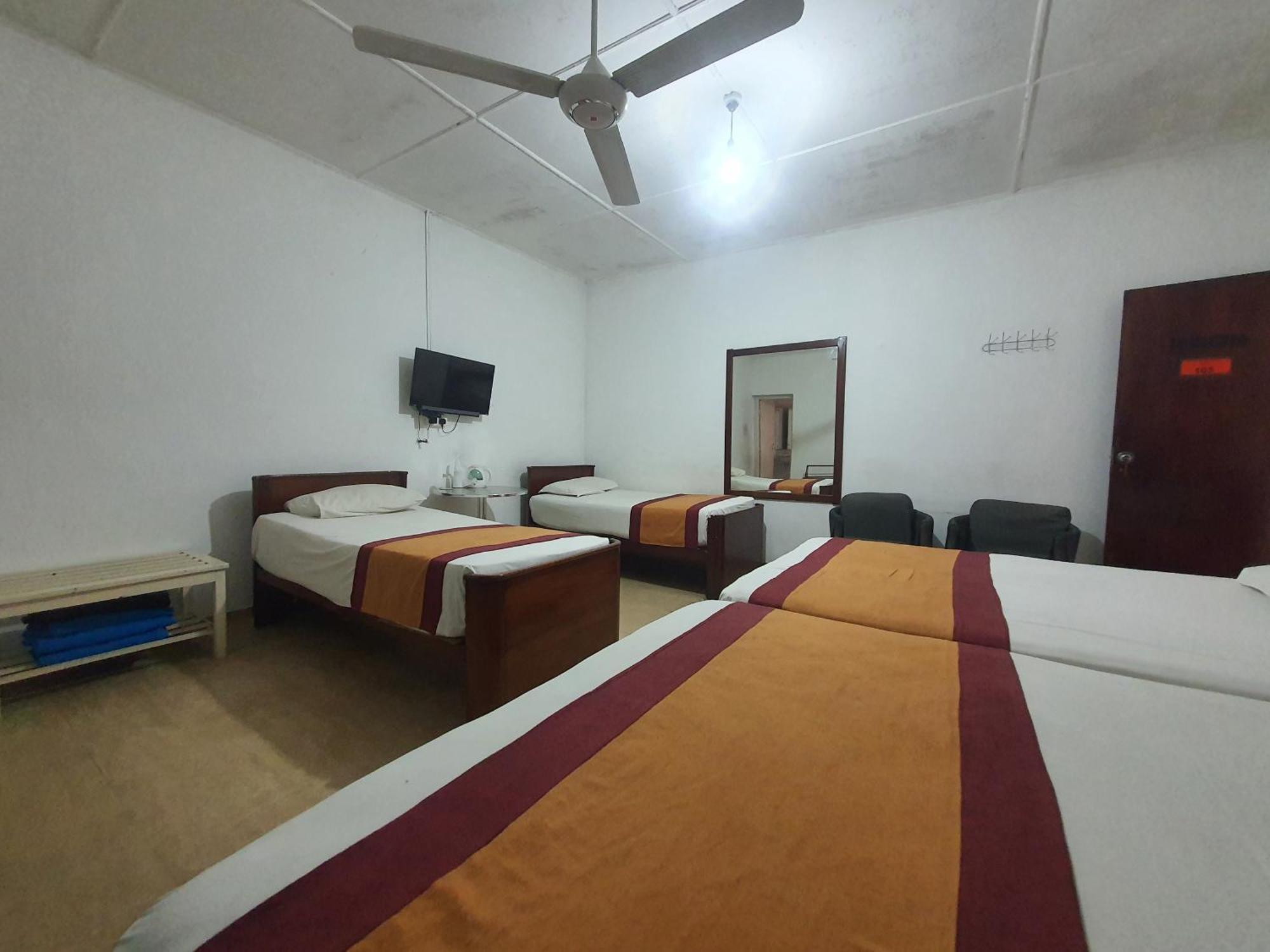 Dunhinda Falls Inn Badulla Bagian luar foto
