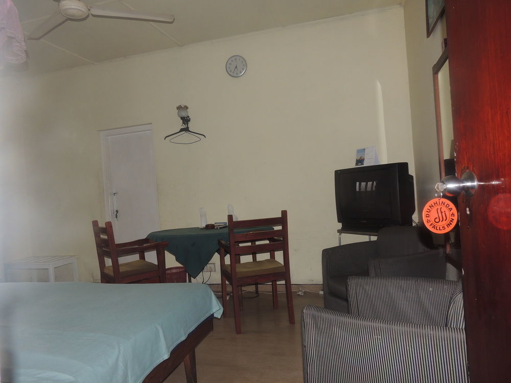 Dunhinda Falls Inn Badulla Bagian luar foto